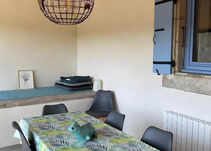 La Maison Bleue Du Plot 度假居