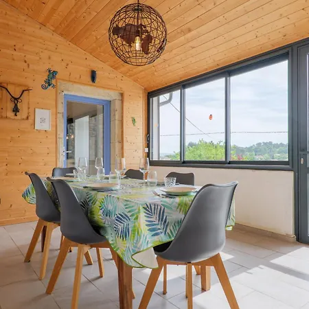 Prázdninový dům La Maison Bleue Du Plot Ailhon